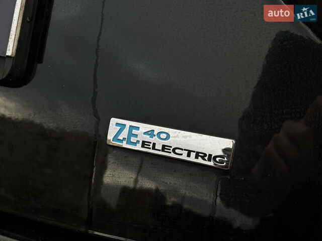 Рено Зое, объемом двигателя 0 л и пробегом 130 тыс. км за 10500 $, фото 4 на Automoto.ua