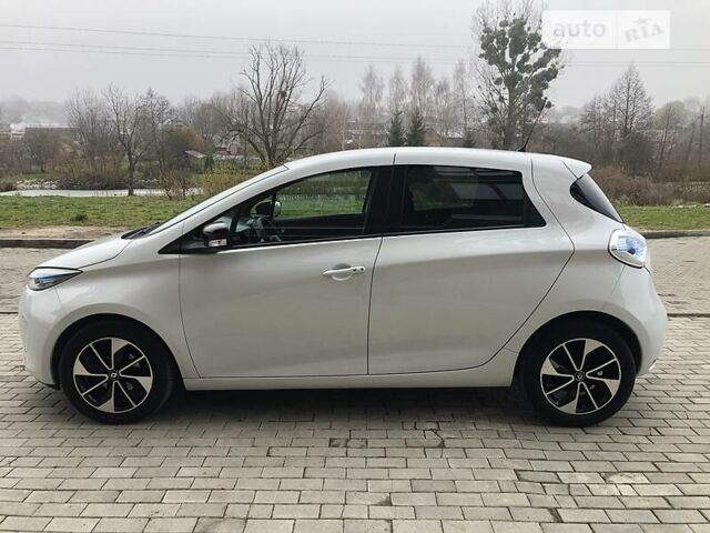 Рено Зое, объемом двигателя 0 л и пробегом 129 тыс. км за 15300 $, фото 8 на Automoto.ua