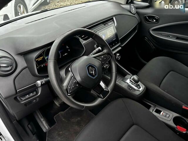 Рено Зое, об'ємом двигуна 0 л та пробігом 68 тис. км за 11499 $, фото 19 на Automoto.ua