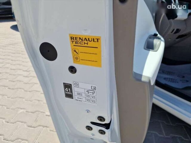 Рено Зое, объемом двигателя 0 л и пробегом 89 тыс. км за 8800 $, фото 16 на Automoto.ua