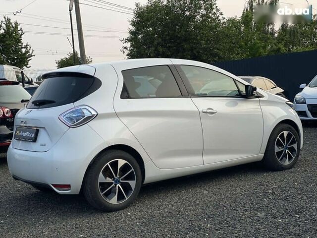 Рено Зое, объемом двигателя 0 л и пробегом 119 тыс. км за 8999 $, фото 9 на Automoto.ua