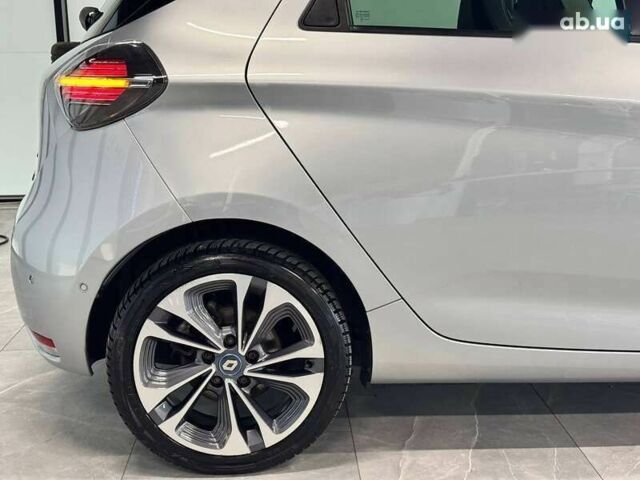 Рено Зое, объемом двигателя 0 л и пробегом 105 тыс. км за 12500 $, фото 13 на Automoto.ua