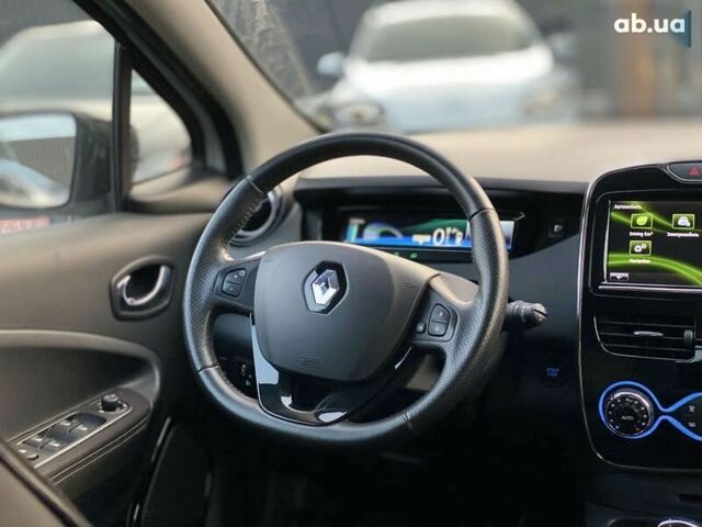 Рено Зое, объемом двигателя 0 л и пробегом 119 тыс. км за 8999 $, фото 18 на Automoto.ua