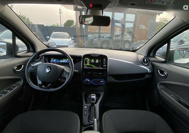 Рено Зое, объемом двигателя 0 л и пробегом 119 тыс. км за 8999 $, фото 21 на Automoto.ua