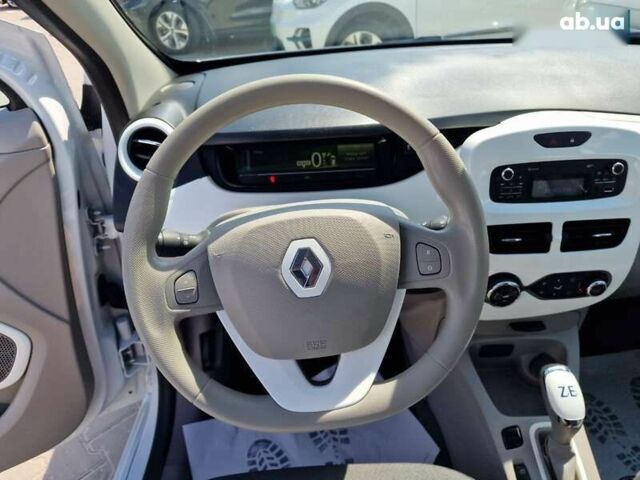 Рено Зое, объемом двигателя 0 л и пробегом 89 тыс. км за 8800 $, фото 22 на Automoto.ua