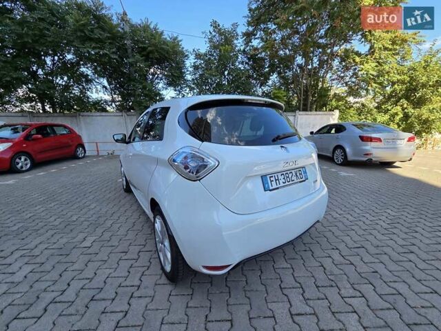 Рено Зое, объемом двигателя 0 л и пробегом 29 тыс. км за 10500 $, фото 12 на Automoto.ua
