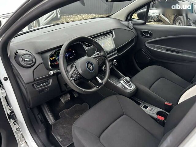 Рено Зое, об'ємом двигуна 0 л та пробігом 68 тис. км за 11499 $, фото 15 на Automoto.ua