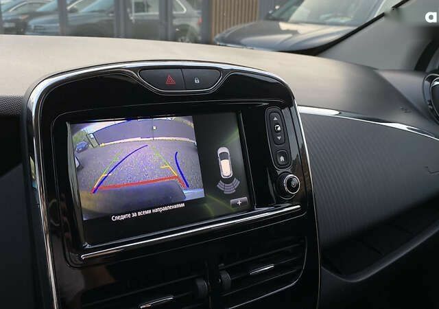 Рено Зое, объемом двигателя 0 л и пробегом 119 тыс. км за 8999 $, фото 26 на Automoto.ua
