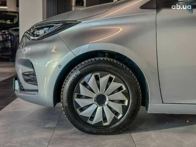 Рено Зое, об'ємом двигуна 0 л та пробігом 124 тис. км за 11200 $, фото 5 на Automoto.ua