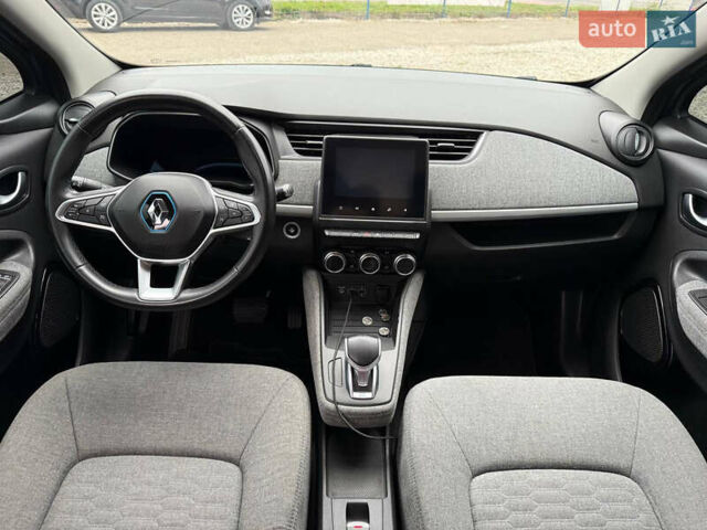 Рено Зое, объемом двигателя 0 л и пробегом 153 тыс. км за 11800 $, фото 27 на Automoto.ua