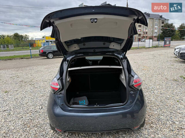 Рено Зое, объемом двигателя 0 л и пробегом 153 тыс. км за 11800 $, фото 31 на Automoto.ua