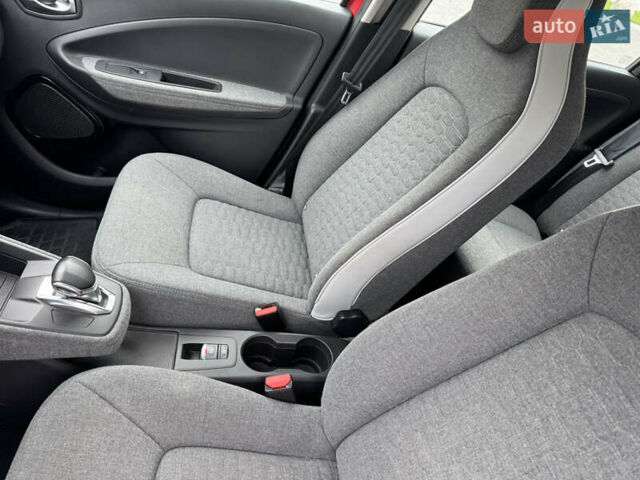 Рено Зое, об'ємом двигуна 0 л та пробігом 115 тис. км за 12500 $, фото 30 на Automoto.ua