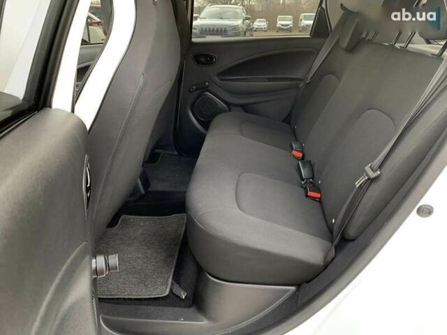 Рено Зое, об'ємом двигуна 0 л та пробігом 66 тис. км за 12499 $, фото 27 на Automoto.ua