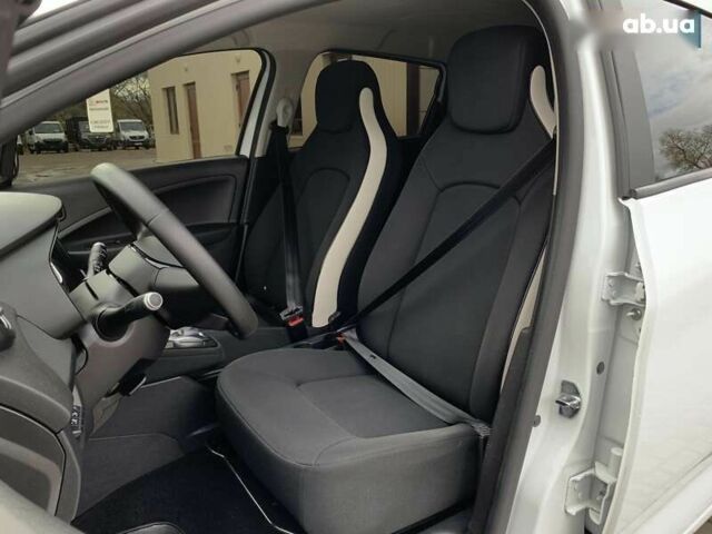 Рено Зое, объемом двигателя 0 л и пробегом 44 тыс. км за 12499 $, фото 25 на Automoto.ua
