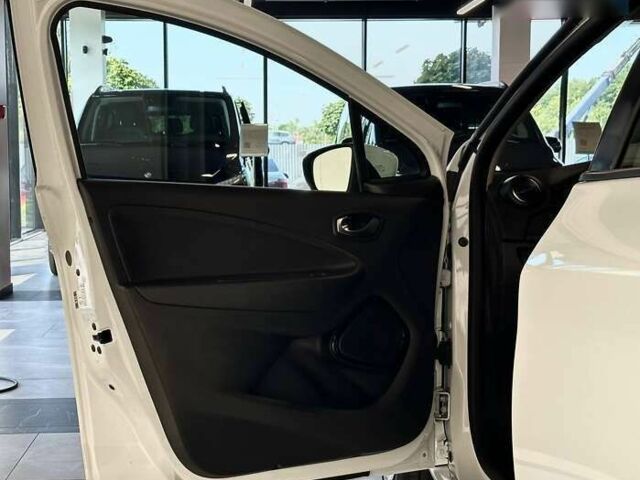 Рено Зое, об'ємом двигуна 0 л та пробігом 104 тис. км за 11300 $, фото 7 на Automoto.ua