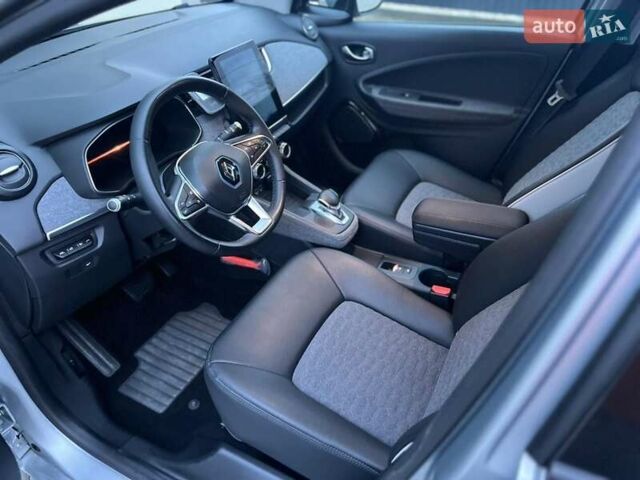 Рено Зое, объемом двигателя 0 л и пробегом 116 тыс. км за 12999 $, фото 6 на Automoto.ua