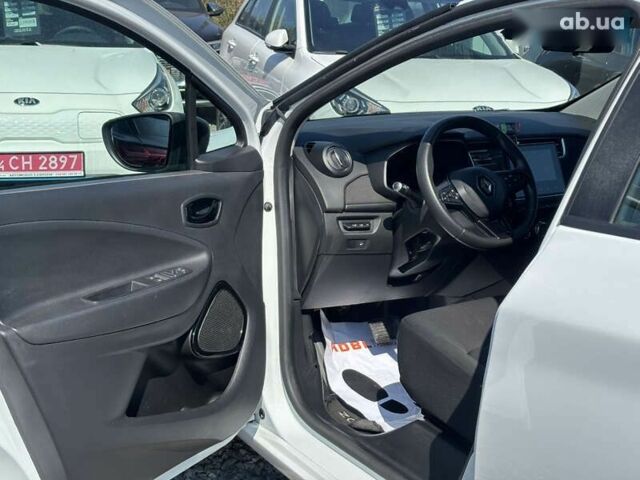 Рено Зое, объемом двигателя 0 л и пробегом 73 тыс. км за 11000 $, фото 8 на Automoto.ua