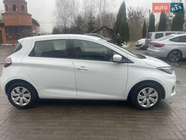 Рено Зое, объемом двигателя 0 л и пробегом 111 тыс. км за 11300 $, фото 5 на Automoto.ua