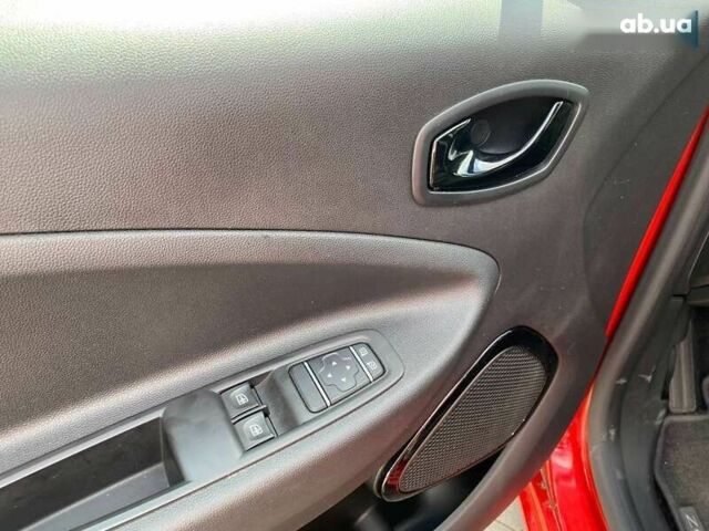 Рено Зое, об'ємом двигуна 0 л та пробігом 28 тис. км за 12700 $, фото 10 на Automoto.ua