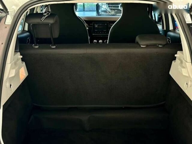 Рено Зое, об'ємом двигуна 0 л та пробігом 104 тис. км за 11300 $, фото 24 на Automoto.ua