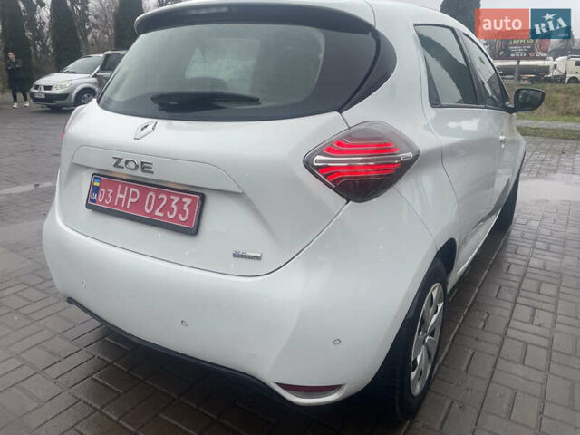 Рено Зое, объемом двигателя 0 л и пробегом 111 тыс. км за 11300 $, фото 8 на Automoto.ua