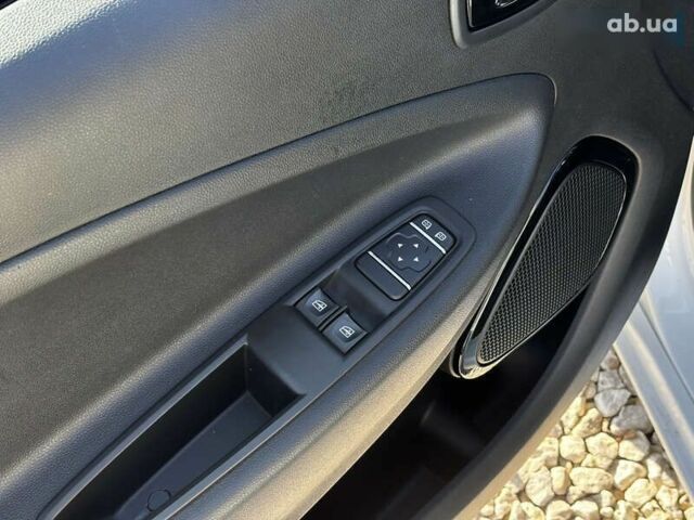 Рено Зое, объемом двигателя 0 л и пробегом 44 тыс. км за 11500 $, фото 22 на Automoto.ua