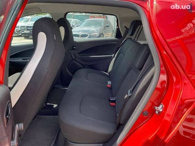 Рено Зое, объемом двигателя 0 л и пробегом 28 тыс. км за 12700 $, фото 19 на Automoto.ua