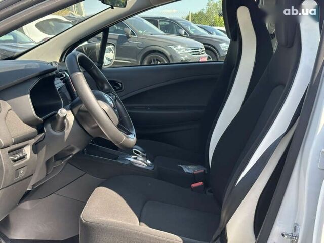 Рено Зое, объемом двигателя 0 л и пробегом 73 тыс. км за 11000 $, фото 12 на Automoto.ua