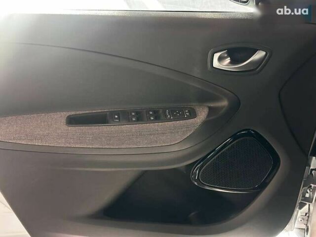 Рено Зое, об'ємом двигуна 0 л та пробігом 124 тис. км за 11200 $, фото 17 на Automoto.ua