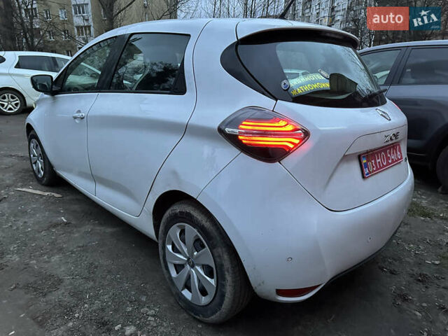 Рено Зое, объемом двигателя 0 л и пробегом 27 тыс. км за 12300 $, фото 3 на Automoto.ua
