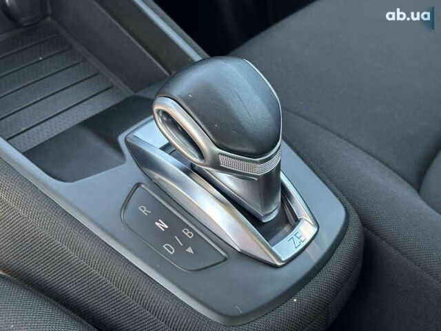 Рено Зое, объемом двигателя 0 л и пробегом 73 тыс. км за 11000 $, фото 14 на Automoto.ua