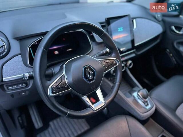 Рено Зое, объемом двигателя 0 л и пробегом 116 тыс. км за 12999 $, фото 8 на Automoto.ua