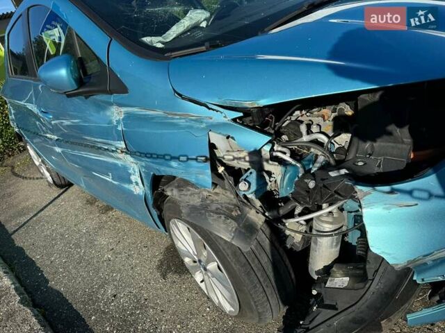 Рено Зое, объемом двигателя 0 л и пробегом 45 тыс. км за 8000 $, фото 1 на Automoto.ua