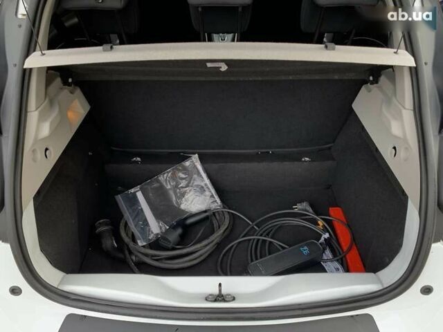 Рено Зое, объемом двигателя 0 л и пробегом 44 тыс. км за 12499 $, фото 28 на Automoto.ua