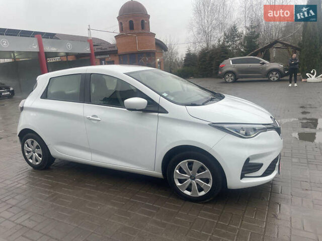 Рено Зое, объемом двигателя 0 л и пробегом 111 тыс. км за 11300 $, фото 4 на Automoto.ua