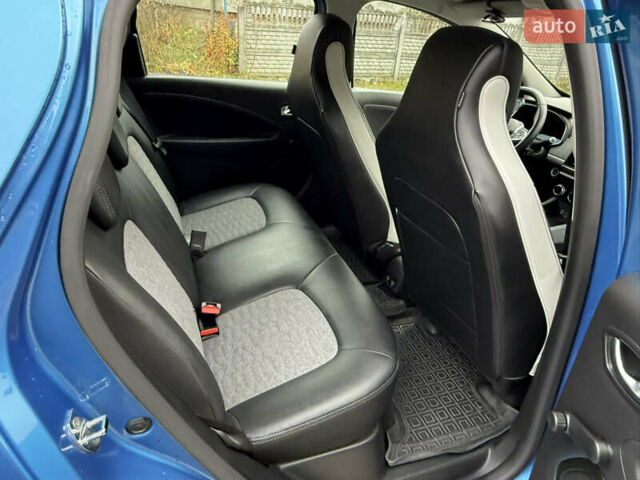 Рено Зое, объемом двигателя 0 л и пробегом 118 тыс. км за 12300 $, фото 9 на Automoto.ua