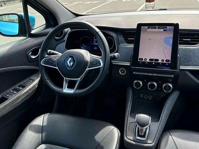 Рено Зое, объемом двигателя 52 л и пробегом 82 тыс. км за 12850 $, фото 2 на Automoto.ua