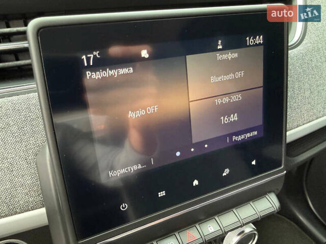 Рено Зое, объемом двигателя 0 л и пробегом 153 тыс. км за 11800 $, фото 45 на Automoto.ua