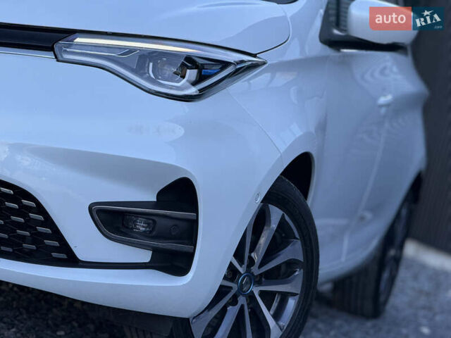 Рено Зое, объемом двигателя 0 л и пробегом 86 тыс. км за 13999 $, фото 7 на Automoto.ua