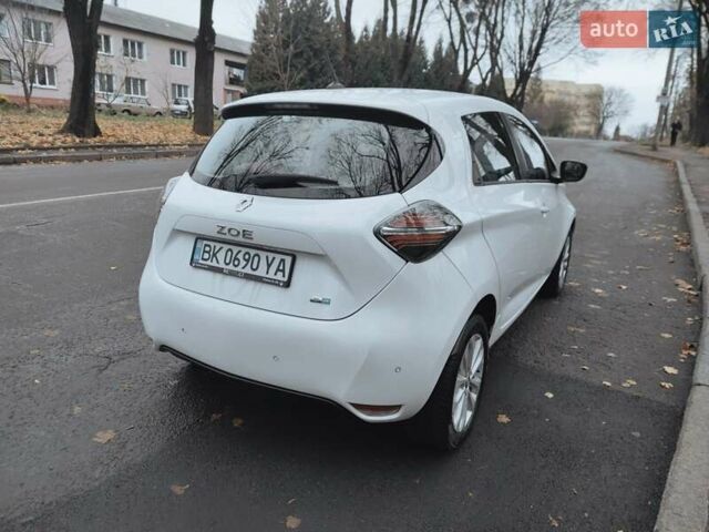 Рено Зое, об'ємом двигуна 0 л та пробігом 71 тис. км за 12600 $, фото 7 на Automoto.ua