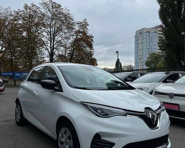 Рено Зое, объемом двигателя 0 л и пробегом 35 тыс. км за 13199 $, фото 1 на Automoto.ua