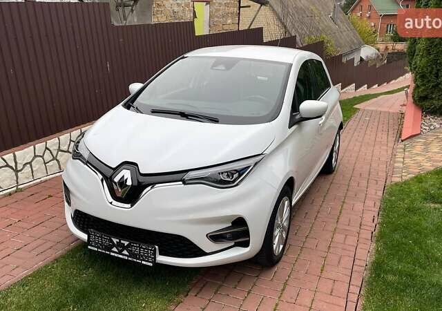 Рено Зое, объемом двигателя 0 л и пробегом 123 тыс. км за 11700 $, фото 1 на Automoto.ua