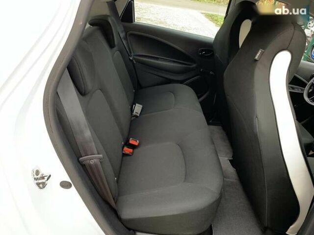 Рено Зое, об'ємом двигуна 0 л та пробігом 90 тис. км за 12999 $, фото 29 на Automoto.ua