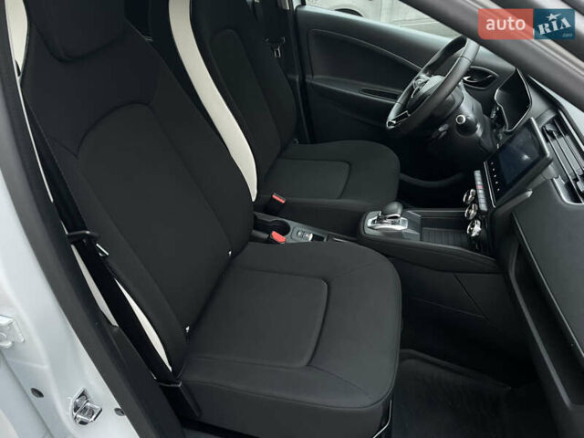 Рено Зое, объемом двигателя 0 л и пробегом 36 тыс. км за 11699 $, фото 34 на Automoto.ua