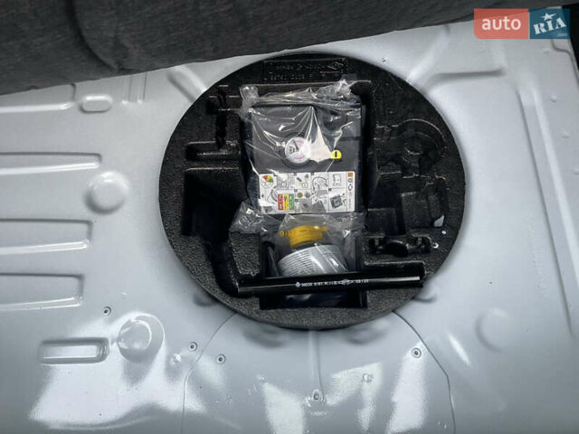 Рено Зое, объемом двигателя 0 л и пробегом 36 тыс. км за 11699 $, фото 28 на Automoto.ua