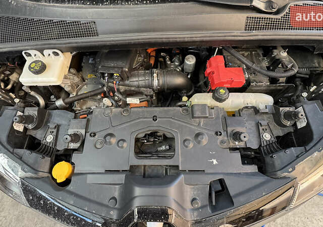 Рено Зое, объемом двигателя 0 л и пробегом 46 тыс. км за 13200 $, фото 2 на Automoto.ua