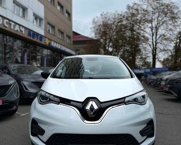 Рено Зое, объемом двигателя 0 л и пробегом 35 тыс. км за 13199 $, фото 2 на Automoto.ua