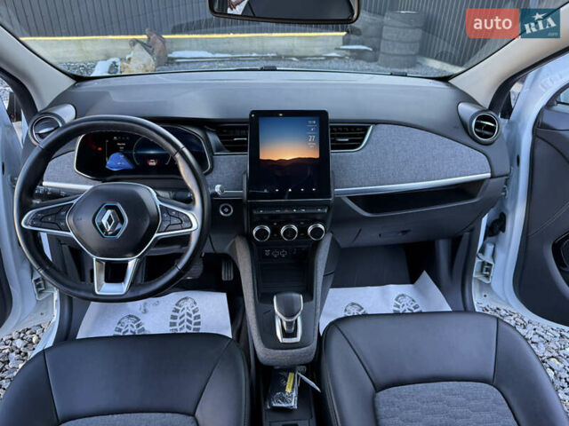 Рено Зое, объемом двигателя 0 л и пробегом 86 тыс. км за 13999 $, фото 16 на Automoto.ua