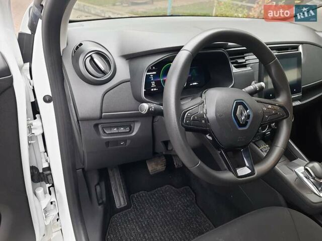 Рено Зое 2021 в Ивано-Франковске на Automoto.ua Рено Зое, объемом двигателя 0 л и пробегом 123 тыс. км за 11650 $, фото 16 на Automoto.ua