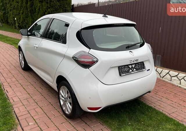 Рено Зое, объемом двигателя 0 л и пробегом 123 тыс. км за 11700 $, фото 4 на Automoto.ua